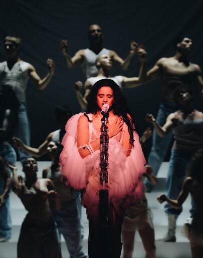 Rosalía en el último concierto del 'LUX TOUR' en Madrid