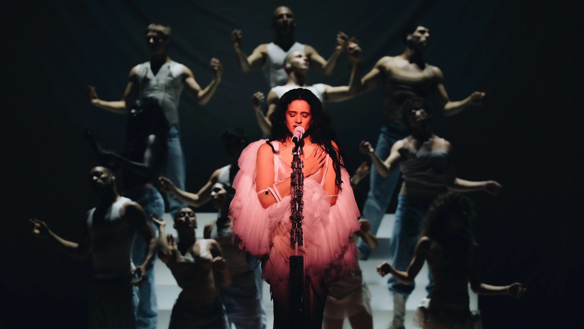 Rosalía en el último concierto del 'LUX TOUR' en Madrid Rosalía en el último concierto del 'LUX TOUR' en Madrid
