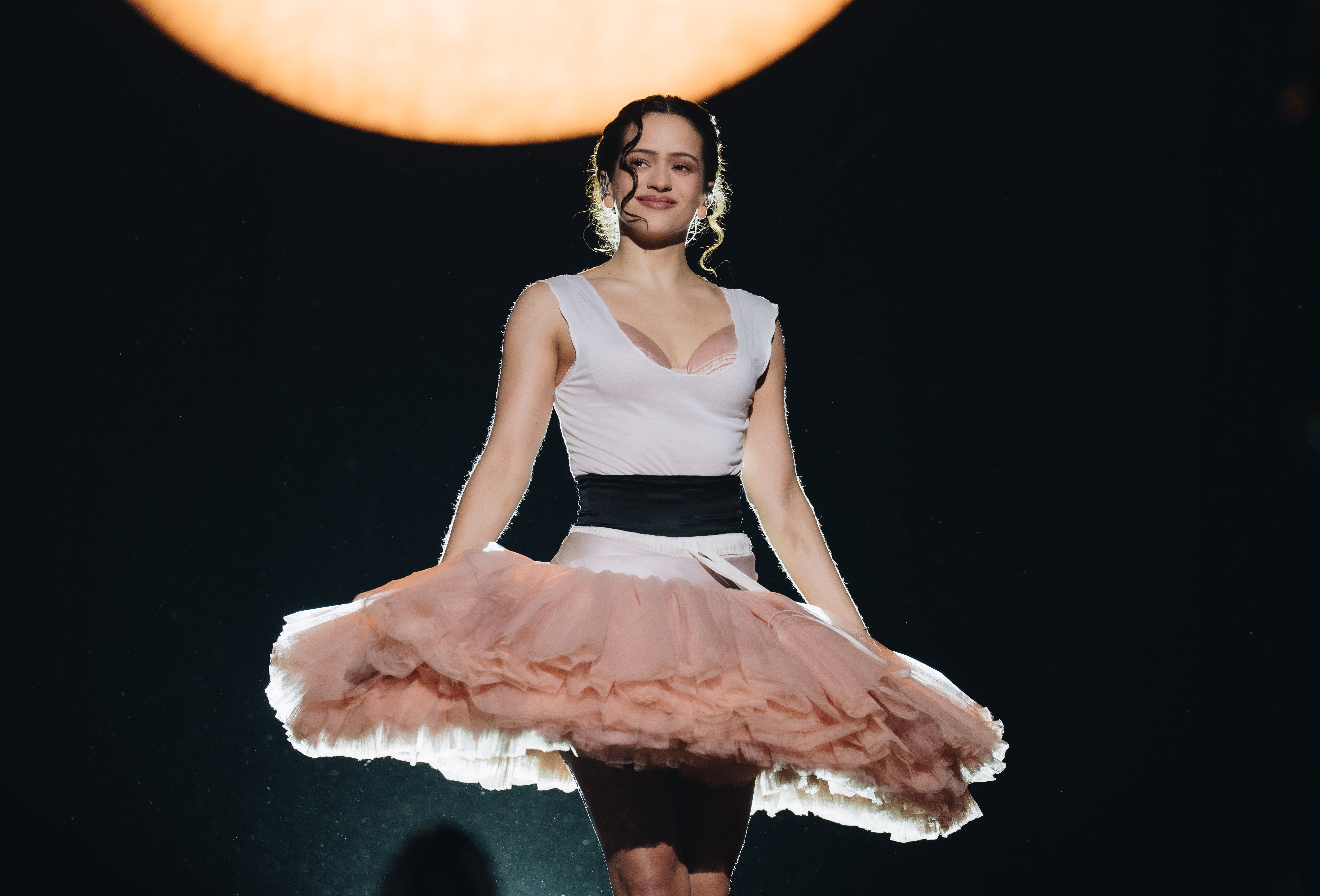 Rosalía en el cuarto concierto del 'LUX TOUR' en Madrid Rosalía en el cuarto concierto del 'LUX TOUR' en Madrid