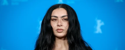 Charli XCX en el photocall de la película que protagoniza, 'The Moment' Charli XCX en el photocall de la película que protagoniza, 'The Moment'