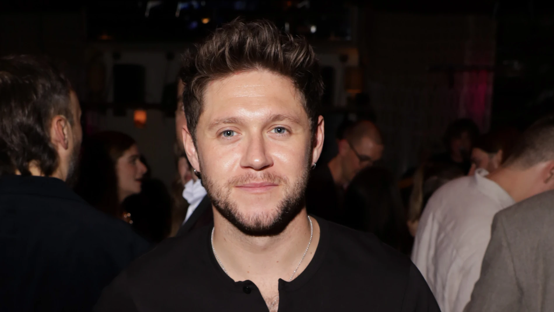 Niall Horan en una fiesta en Londres Niall Horan en una fiesta en Londres