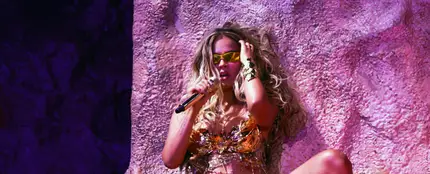Karol G en su concierto de Coachella 2026 Karol G en su concierto de Coachella 2026