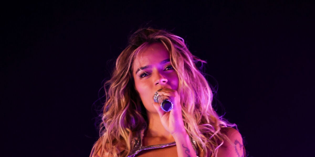 Karol G, durante el primer fin de semana de Coachella 2026