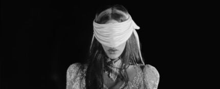 Rosal&iacute;a en el videoclip de 'Focu 'Ranni'