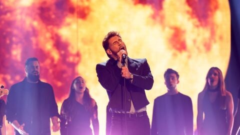 ¡Mágico! J Kbello brilla como Alex Warren y su ‘Ordinary’ 