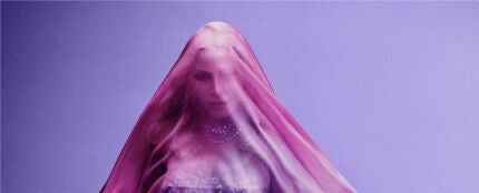 Madonna en la portada de 'Confessions II'