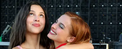 Olivia Rodrigo y Addison Rae en Coachella Olivia Rodrigo y Addison Rae en Coachella