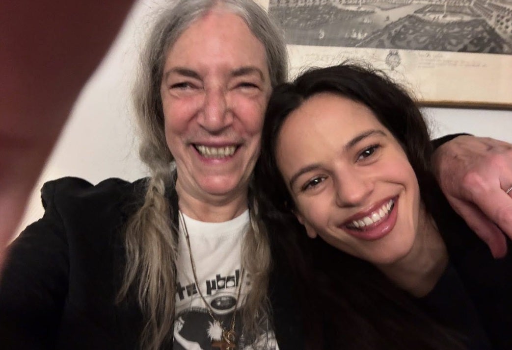 Patti Smith y Rosalía en 2025 Patti Smith y Rosalía en 2025