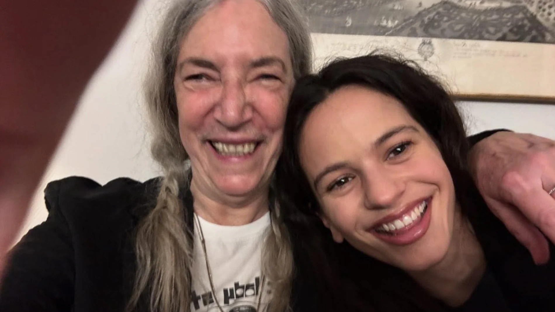 Patti Smith y Rosalía en 2025 Patti Smith y Rosalía en 2025