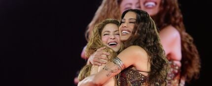 Shakira y Anitta en Copacabana