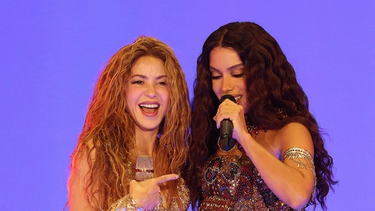 Shakira y Anitta en Copacabana Shakira y Anitta en Copacabana