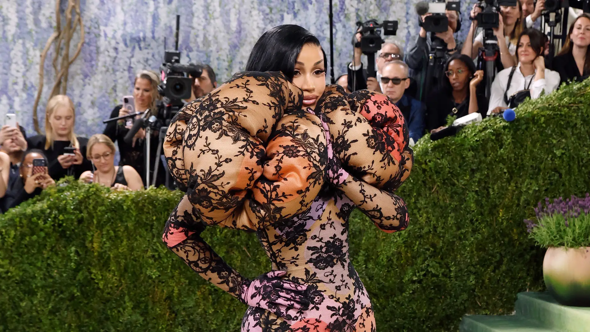 Cardi B en la Gala MET 2026 Cardi B en la Gala MET 2026