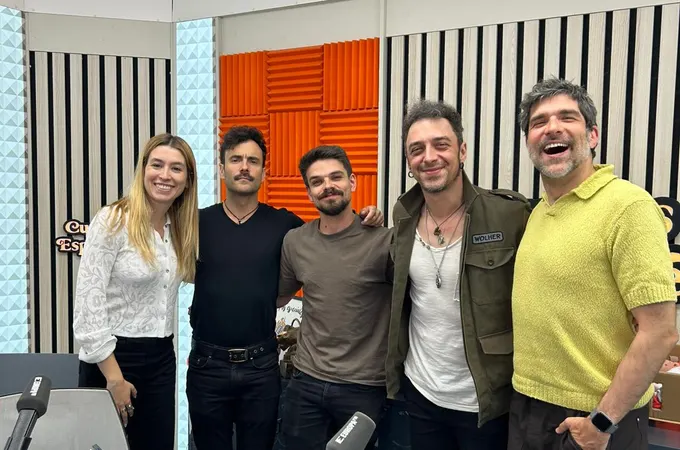 Shinova con Eva Soriano y Nacho García en Cuerpos especiales Shinova con Eva Soriano y Nacho García en Cuerpos especiales
