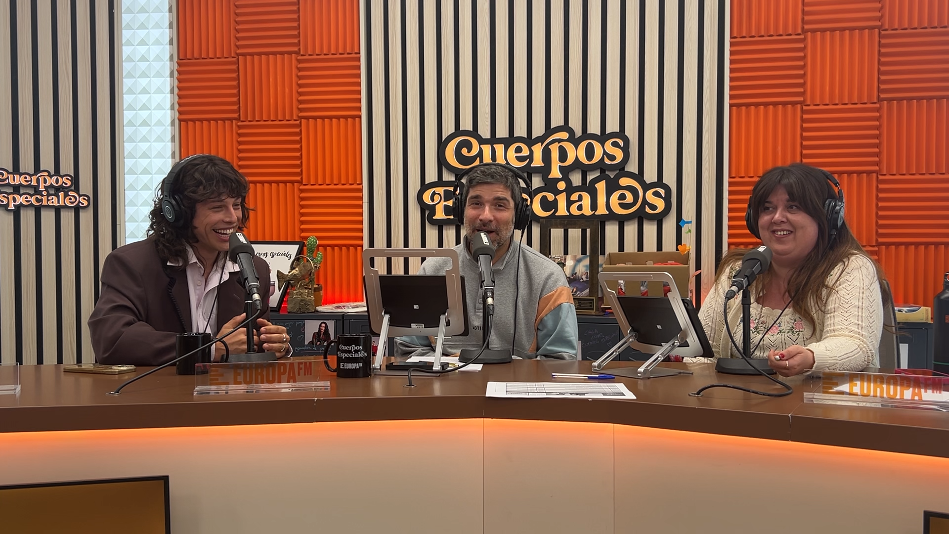 Leo Rizzi, con Nacho García y Lalachus en Cuerpos especiales Leo Rizzi, con Nacho García y Lalachus en Cuerpos especiales
