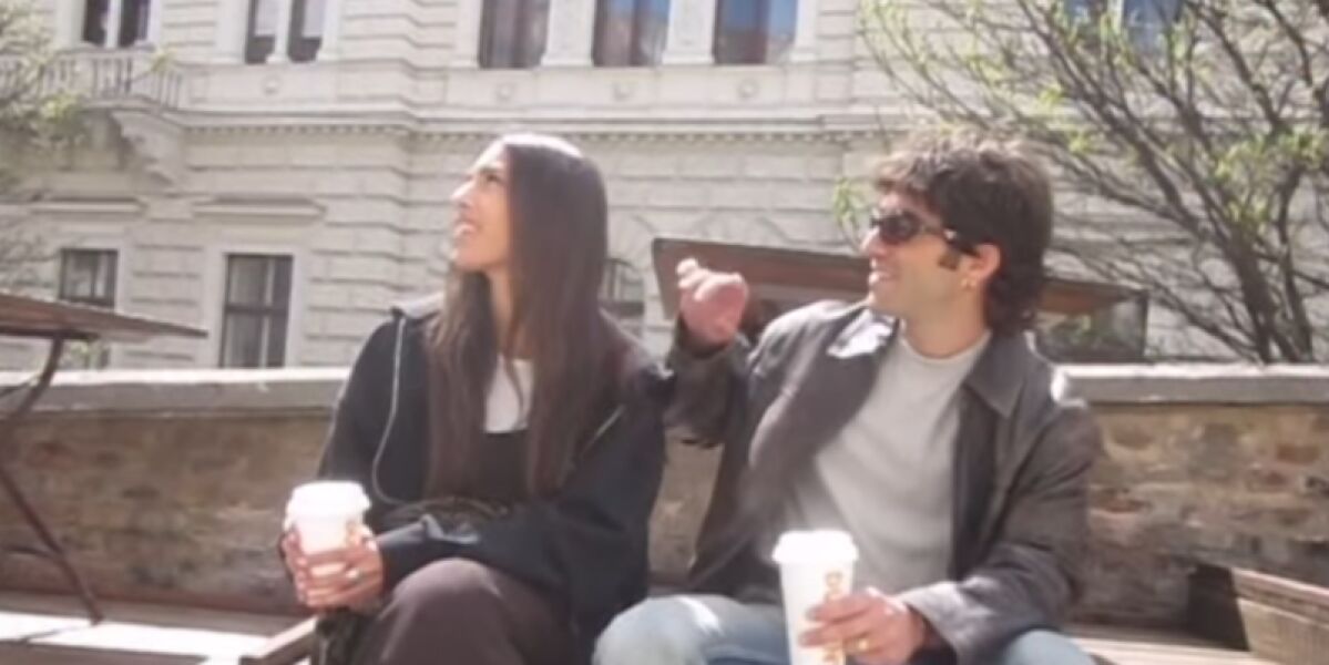 &Aacute;lvaro de Luna y Jelen Pati&ntilde;o, en el videoclip de 'Hasta el amanecer'.