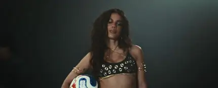 Imagen del videoclip de 'Goals' Imagen del videoclip de 'Goals'