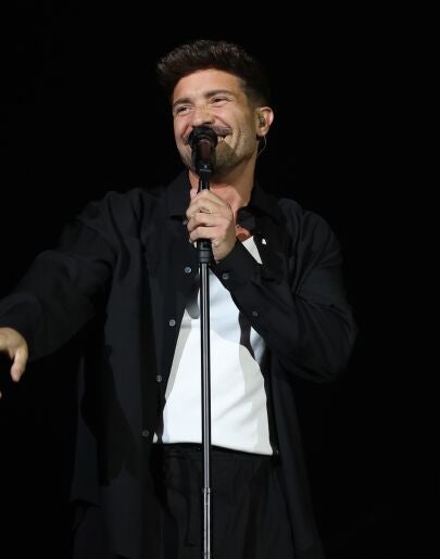 Un momento del concierto que Pablo Alborán ofrece en el Movistar Arena de Madrid