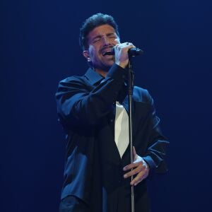 Pablo Alborán cancela otro concierto por su neumonía: Pablo Alborán cancela otro concierto por su neumonía: