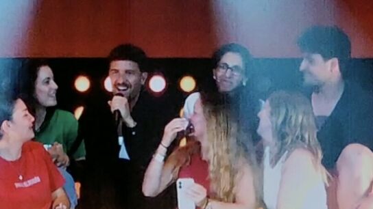 Pablo Alborán con fans