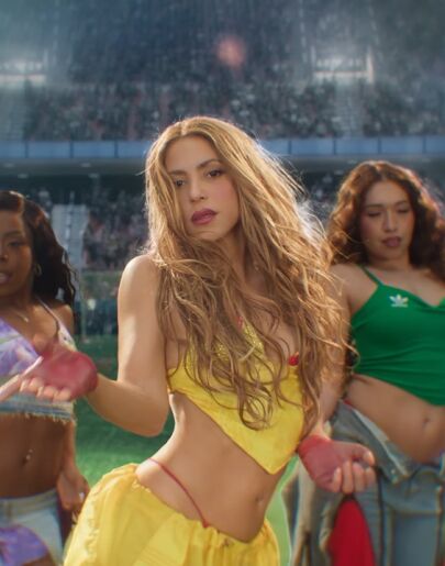 Shakira en el videoclip de 'Dai Dai'