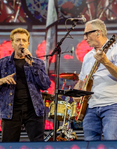 Manolo García y Quimi Portet, de El Último de la Fila, en el Metropolitano de Madrid Manolo García y Quimi Portet, de El Último de la Fila, en el Metropolitano de Madrid