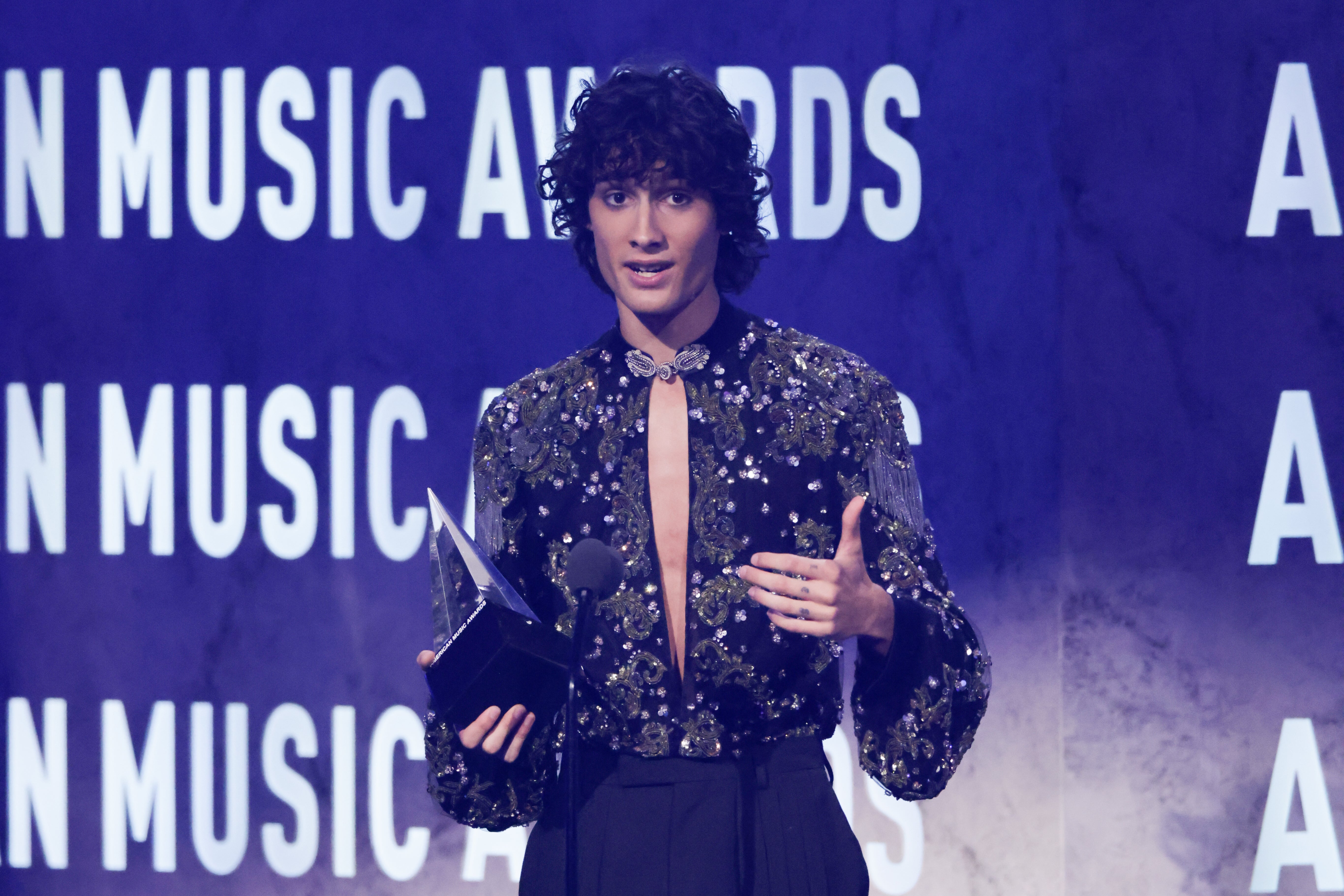 sombr, en los American Music Awards 2026. sombr, en los American Music Awards 2026.