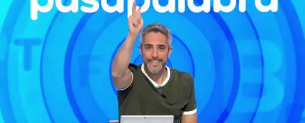 El ‘parto’ de Michelle Calvó en La Pista: ¡con lo fácil que Roberto Leal le pone la canción! El ‘parto’ de Michelle Calvó en La Pista: ¡con lo fácil que Roberto Leal le pone la canción!