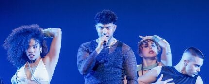 Kenneth en la final del Benidorm Fest 2026