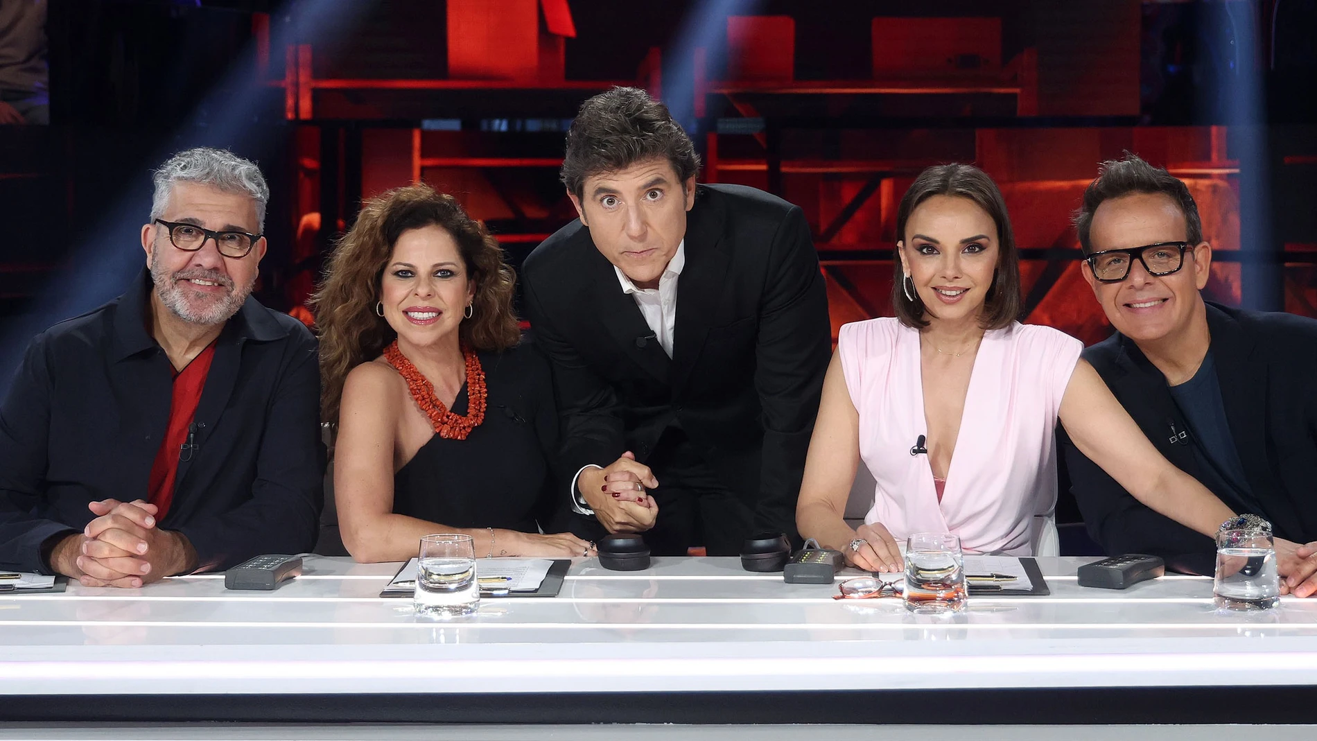 Pastora Soler sustituye a Lolita en la Gala 8 de 'Tu cara me suena 13' Pastora Soler sustituye a Lolita en la Gala 8 de 'Tu cara me suena 13'