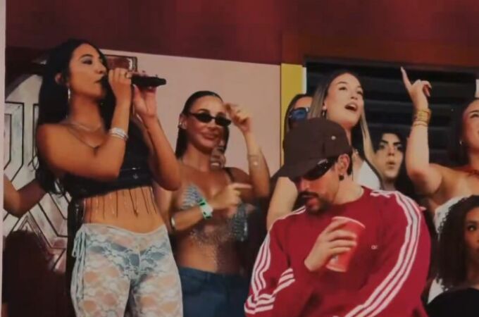 RaiNao con Bad Bunny en el concierto del 7 de junio en el Metropolitano de Madrid.