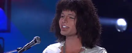 Martín Savi como Freddie Mercury en la Gala 9 de 'Tu cara me suena 13' Martín Savi como Freddie Mercury en la Gala 9 de 'Tu cara me suena 13'