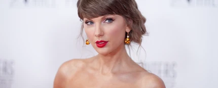 Taylor Swift concede un discurso de 21 minutos al ingresar en el Salón de la Fama de los Compositores Taylor Swift concede un discurso de 21 minutos al ingresar en el Salón de la Fama de los Compositores
