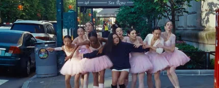 Olivia Rodrigo en el videoclip de 'Stupid Song' Olivia Rodrigo en el videoclip de 'Stupid Song'