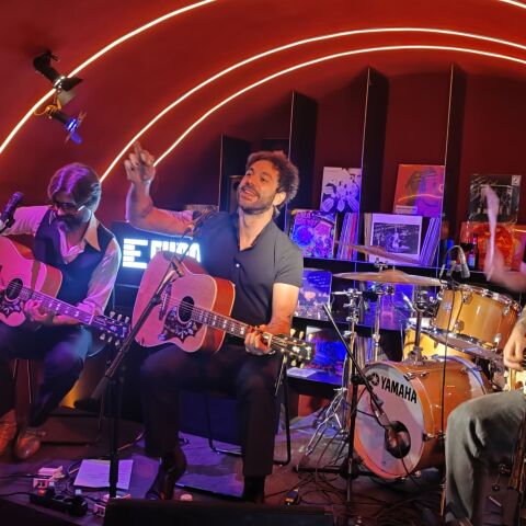 Viva Suecia en Local de Ensayo Europa FM