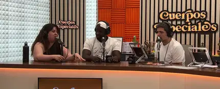 Lamine Thior hace llorar de la risa a Nacho García y Lalachus con el momento tierra trágame que vivió comprando condones con 19 años Lamine Thior hace llorar de la risa a Nacho García y Lalachus con el momento tierra trágame que vivió comprando condones con 19 años