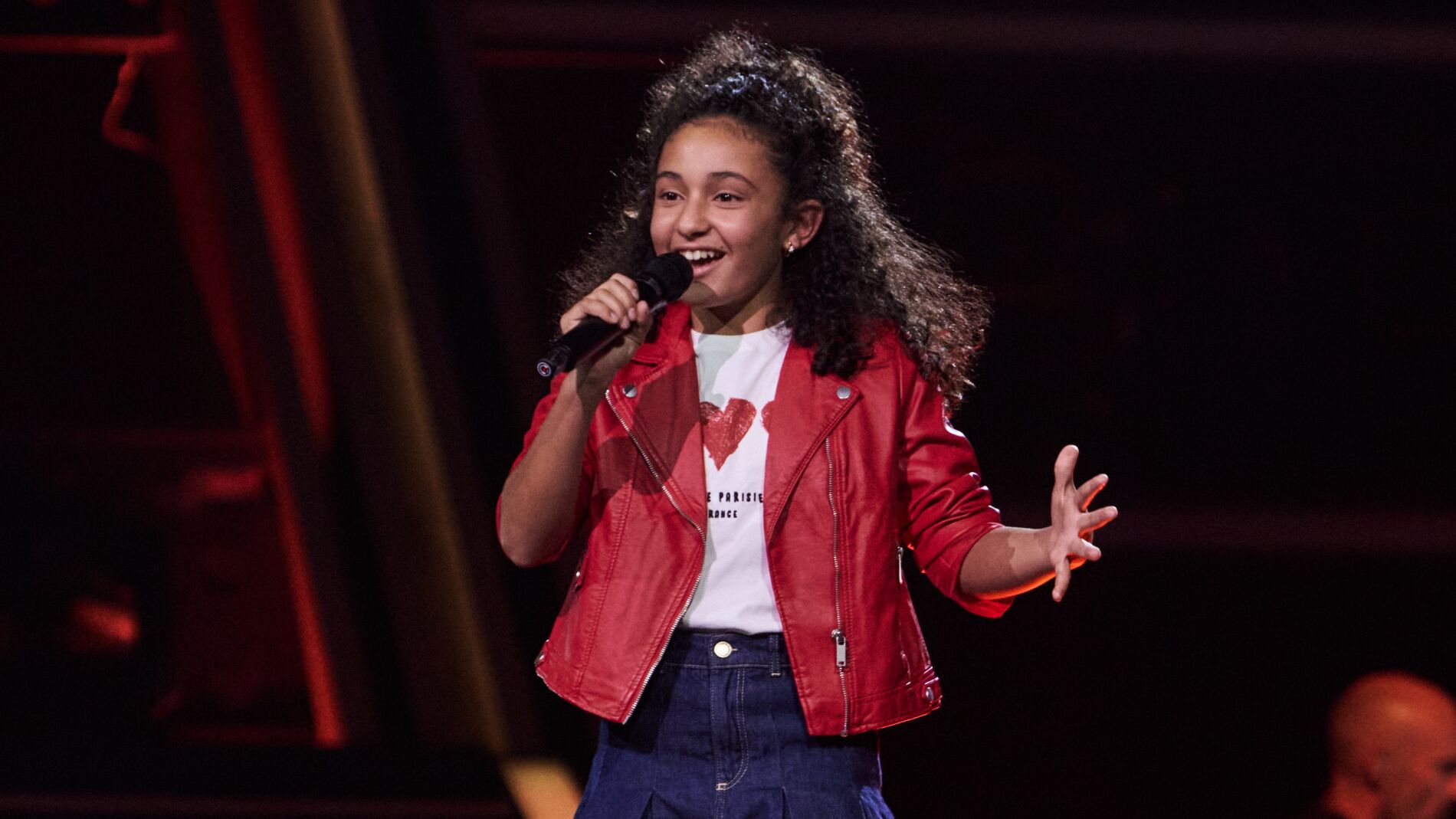 Mia en La Voz Kids