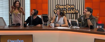 Mar&iacute;a Le&oacute;n y Zack G&oacute;mez durante su entrevista en Cuerpos especiales con Eva Soriano y Nacho Garc&iacute;a