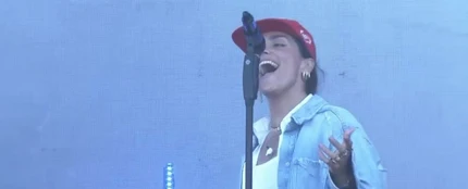 Ana Legazpi, en el concierto de Europa FM en las Fiestas de San Juan y San Pedro en León. Ana Legazpi, en el concierto de Europa FM en las Fiestas de San Juan y San Pedro en León.
