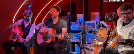 Una versión de Oasis, el consejo de Mikel Erentxun a Rafa y el cameo de Canco Rodríguez: Viva Suecia se lo goza en Local de Ensayo Europa FM Una versión de Oasis, el consejo de Mikel Erentxun a Rafa y el cameo de Canco Rodríguez: Viva Suecia se lo goza en Local de Ensayo Europa FM