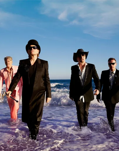 U2 en la portada de 'Street Of Dreams' U2 en la portada de 'Street Of Dreams'