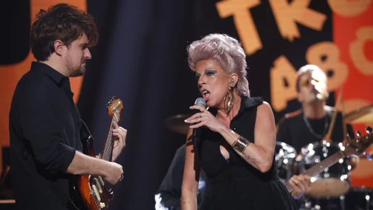 Una enérgica Sole Giménez sorprende como P!nk con ‘Try’ Una enérgica Sole Giménez sorprende como P!nk con ‘Try’
