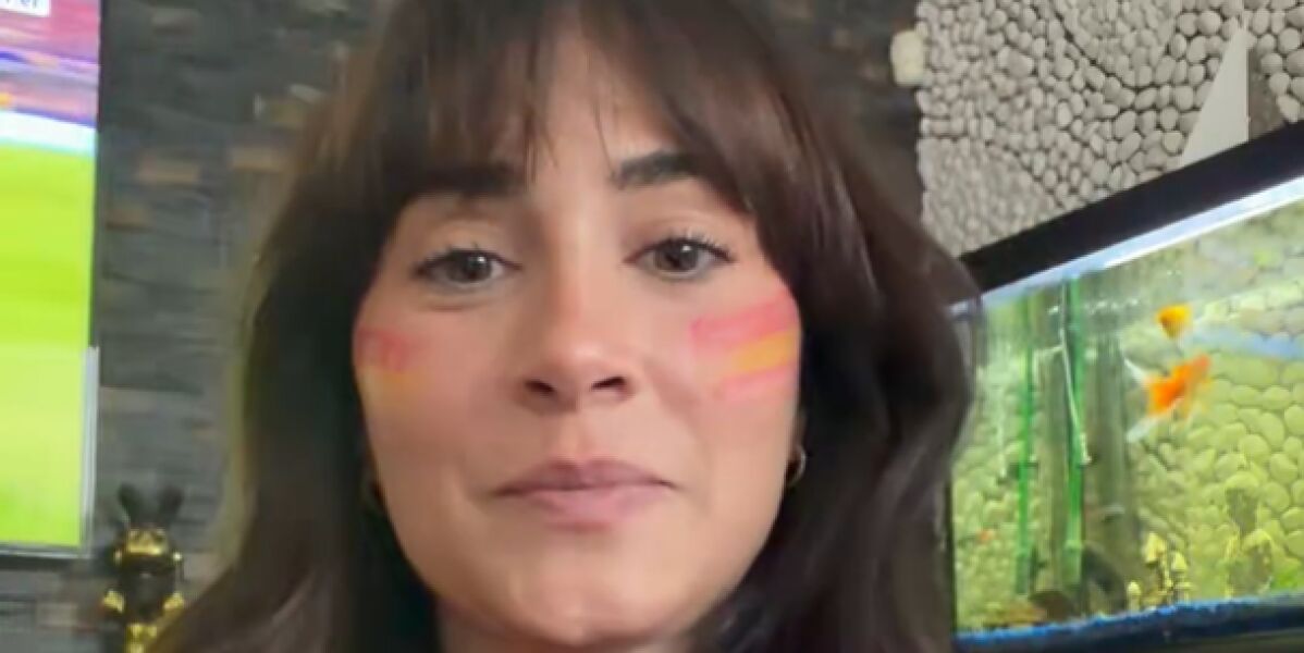 Aitana antes del partido de Espa&ntilde;a contra Francia en la semifinal del Mundial