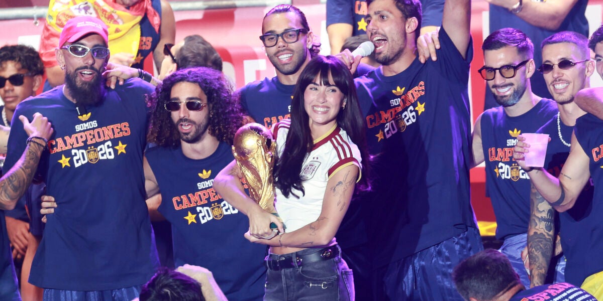 Aitana, Lola Indigo, Viva Suecia (y m&aacute;s) ponen banda sonora a la celebraci&oacute;n de la selecci&oacute;n en Cibeles