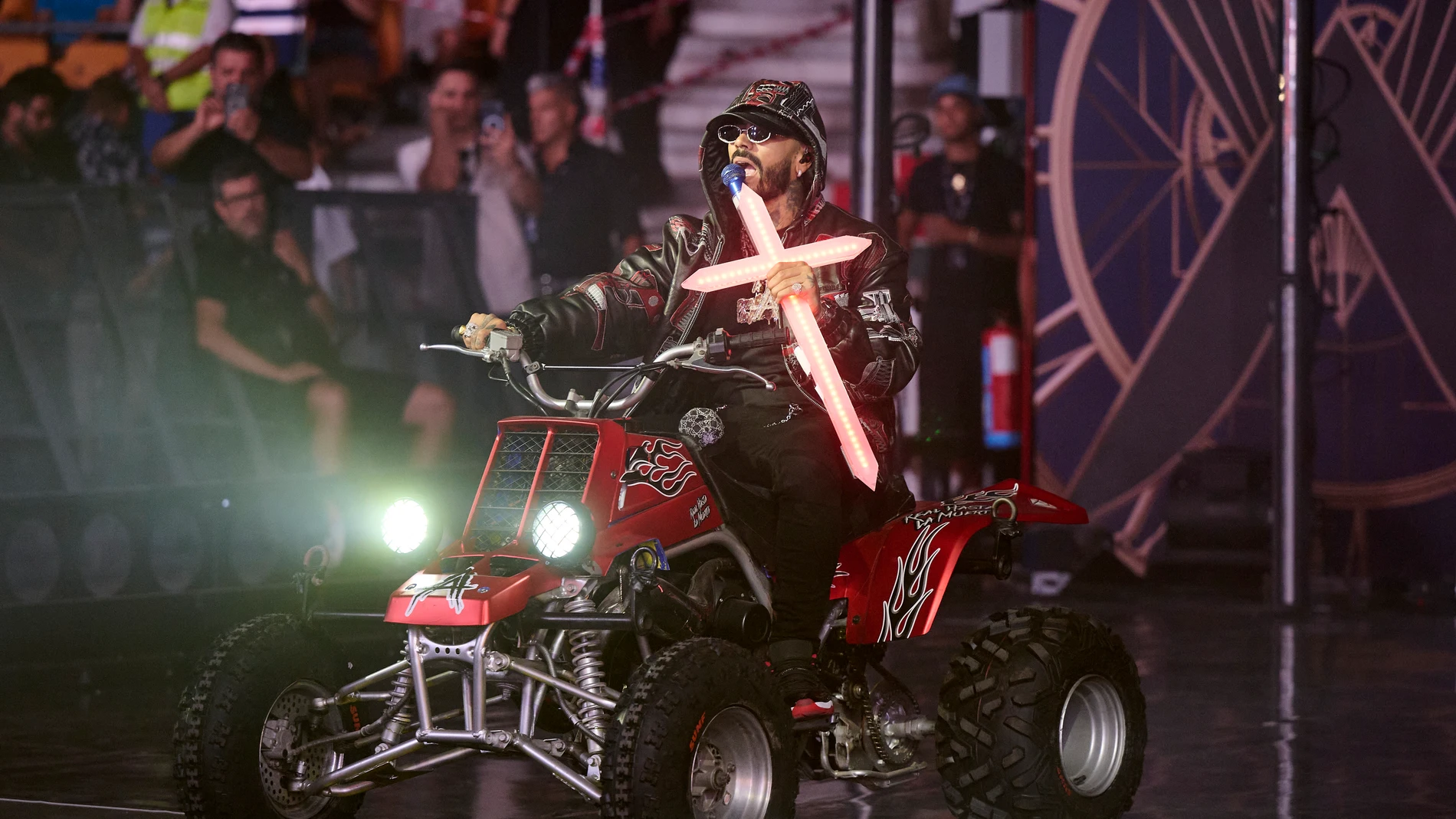 Anuel AA en La Velada del Año VI Anuel AA en La Velada del Año VI