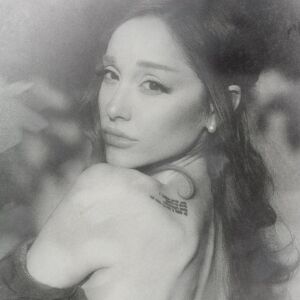 Imagen de Ariana Grande para 'petal'