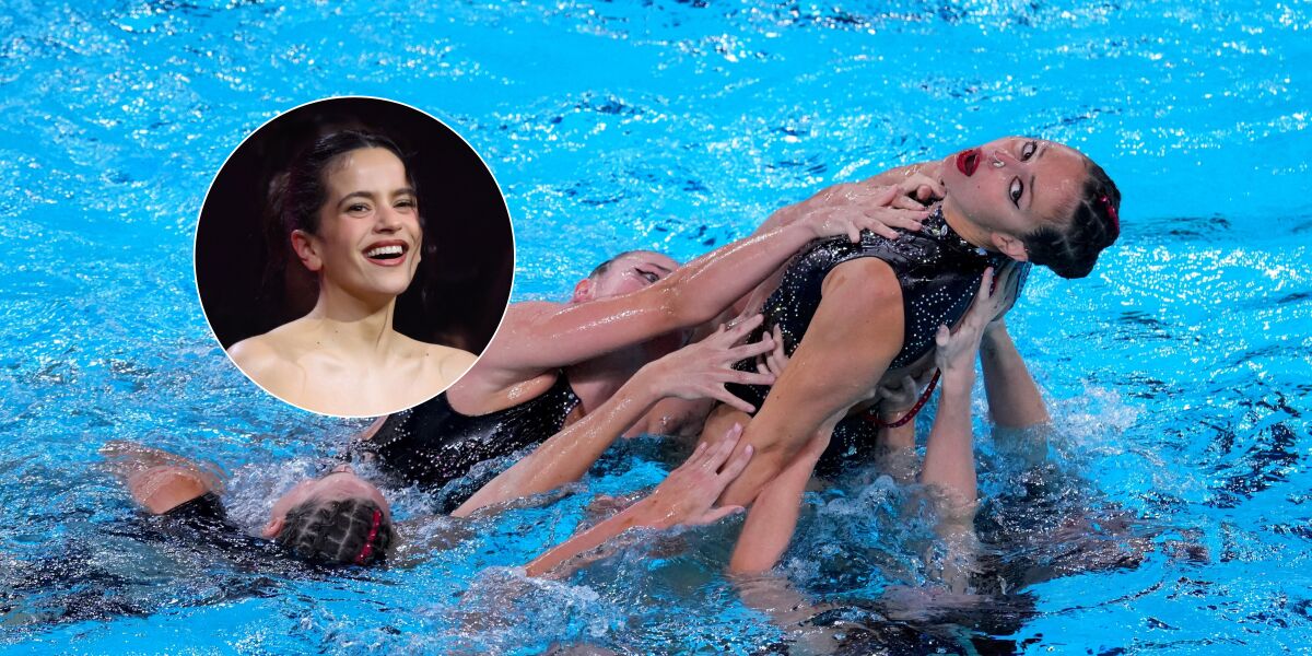 Montaje de Rosal&iacute;a y el equipo espa&ntilde;ol de nataci&oacute;n art&iacute;stica durante la final de la rutina acrob&aacute;tica