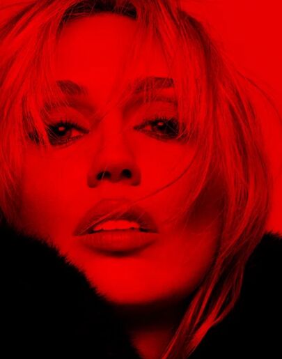 Miley Cyrus en 'BASS PERSUADES'