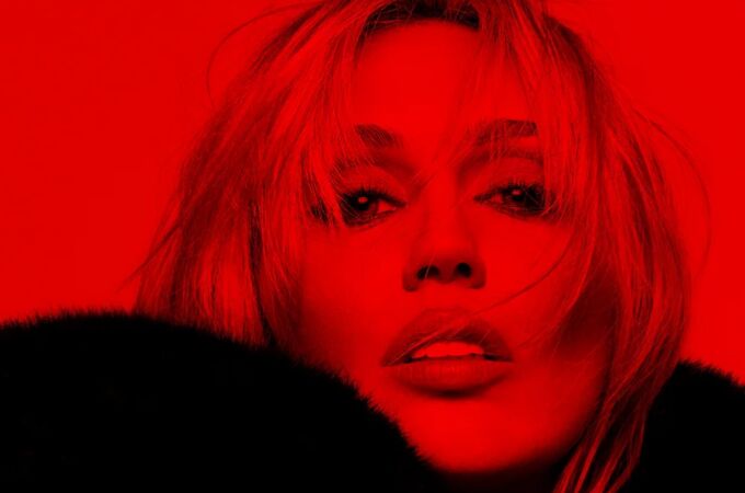 Miley Cyrus en 'BASS PERSUADES'