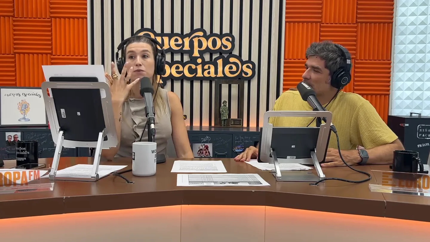 Eva Soriano celebra el final de las vacaciones de verano cantando 'El desverano' Eva Soriano celebra el final de las vacaciones de verano cantando 'El desverano'