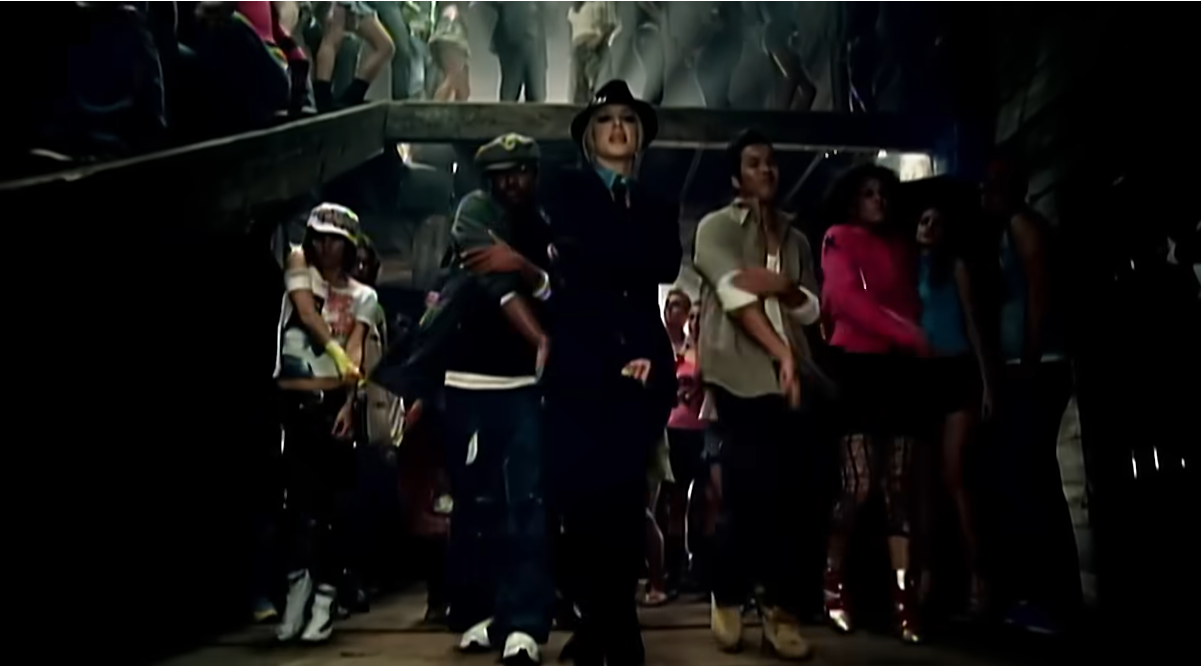 Frame de 'Me Against The Music' Frame de 'Me Against The Music'